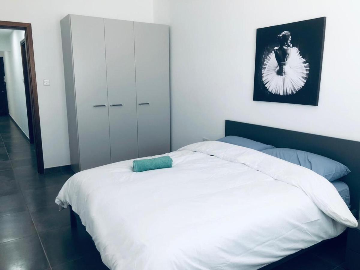 Apartamento Stylish Retreat In Ta'Xbiex Ta Xbiex Exterior foto